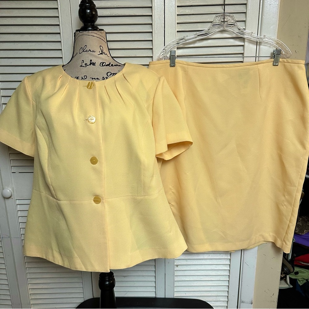 Ksl Karin Stevens Plus Size Skirt Suit